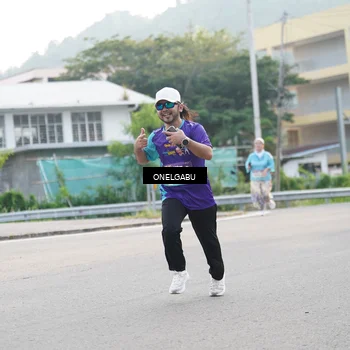Runner Photo 8244964