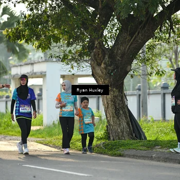 Runner Photo 8244965