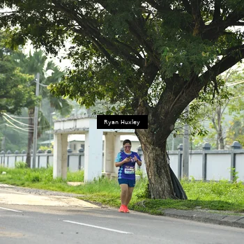 Runner Photo 8244975