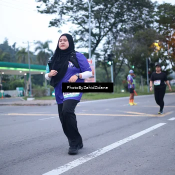 Runner Photo 8244995