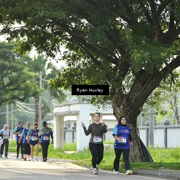 Runner Photo 8244996