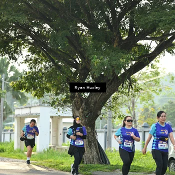 Runner Photo 8245019