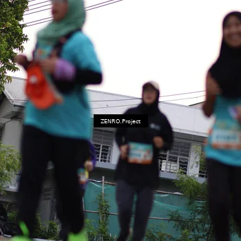 Runner Photo 8245020