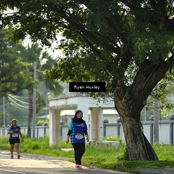 Runner Photo 8245042