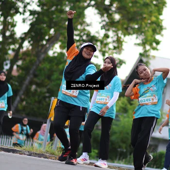 Runner Photo 8245046