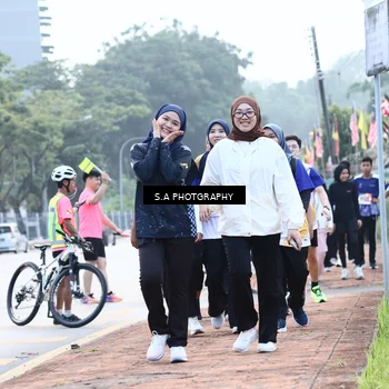 Runner Photo 8245063