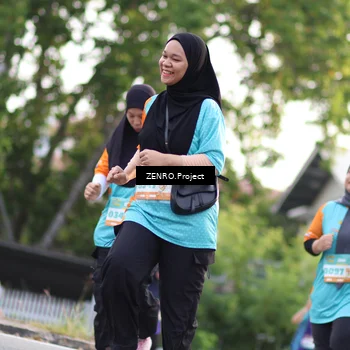 Runner Photo 8245069