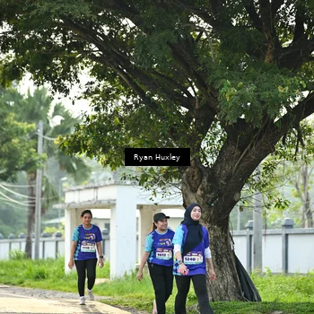 Runner Photo 8245078