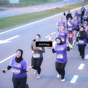 Runner Photo 8245170