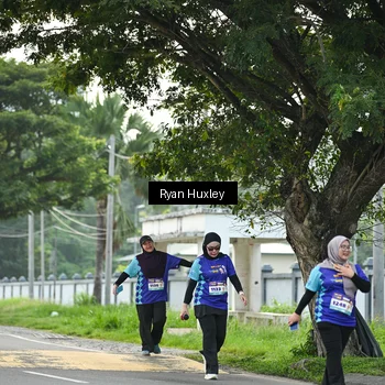 Runner Photo 8245175