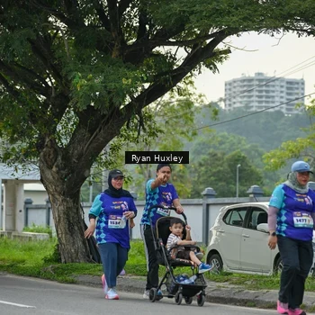 Runner Photo 8245224