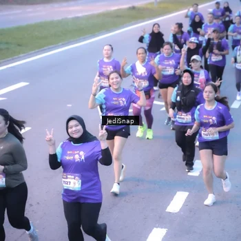 Runner Photo 8245229