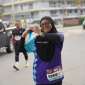 Runner Photo 8245247