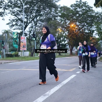 Runner Photo 8245257