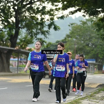Runner Photo 8245260
