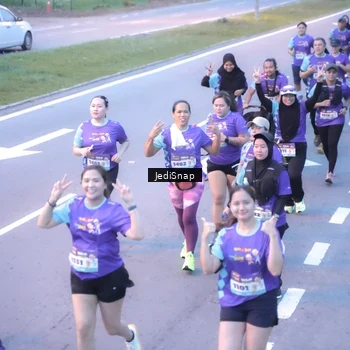Runner Photo 8245273