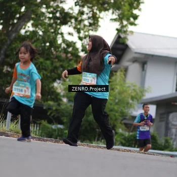 Runner Photo 8245321