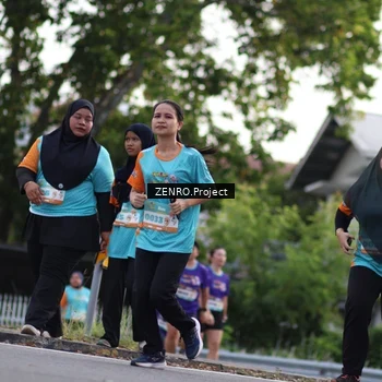 Runner Photo 8245326