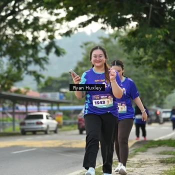 Runner Photo 8245371