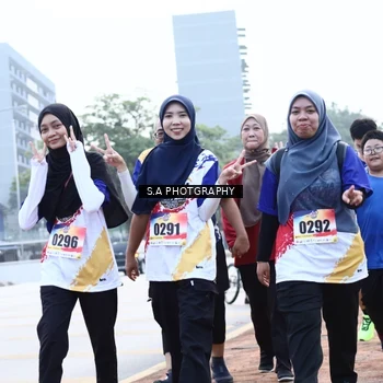 Runner Photo 8245378