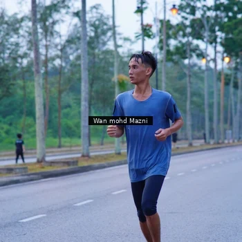 Runner Photo 8245412