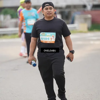 Runner Photo 8245432