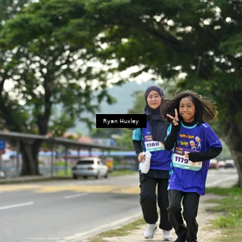 Runner Photo 8245442