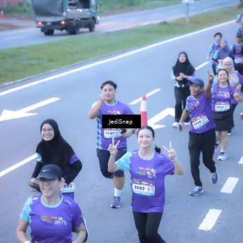 Runner Photo 8245449
