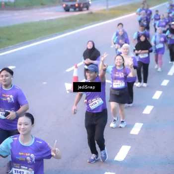 Runner Photo 8245466