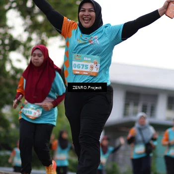 Runner Photo 8245497