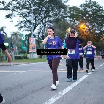Runner Photo 8245502