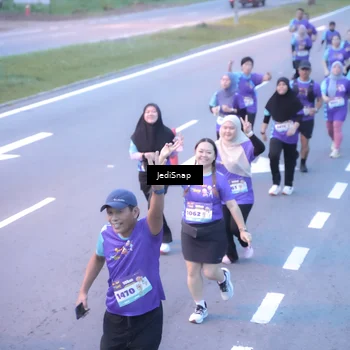 Runner Photo 8245504
