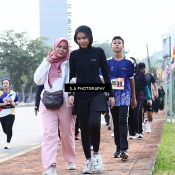 Runner Photo 8245505