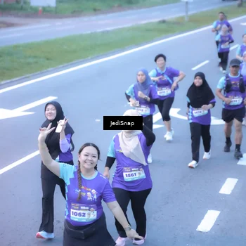 Runner Photo 8245522