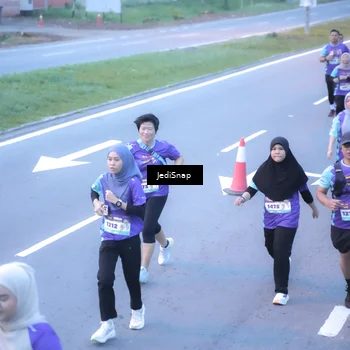 Runner Photo 8245568