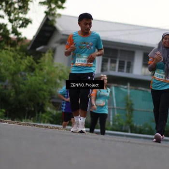Runner Photo 8245599