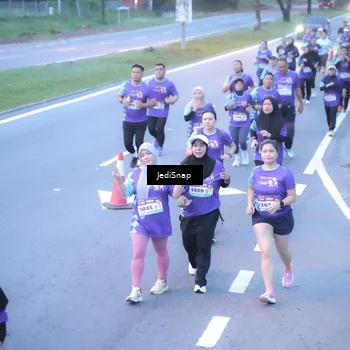 Runner Photo 8245600