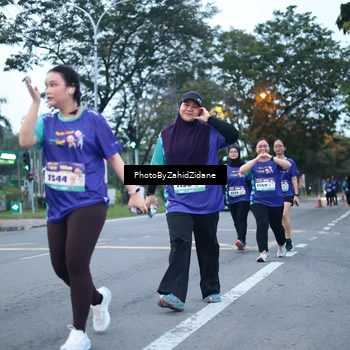 Runner Photo 8245602
