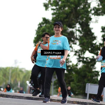 Runner Photo 8245615