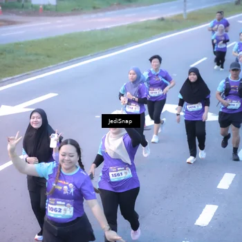 Runner Photo 8245620