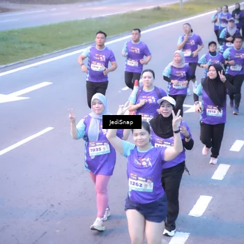 Runner Photo 8245650