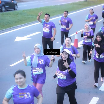 Runner Photo 8245667