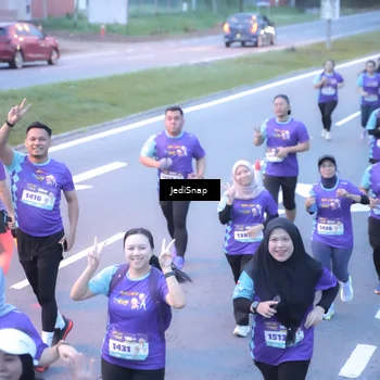 Runner Photo 8245686