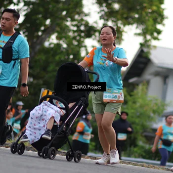 Runner Photo 8245716