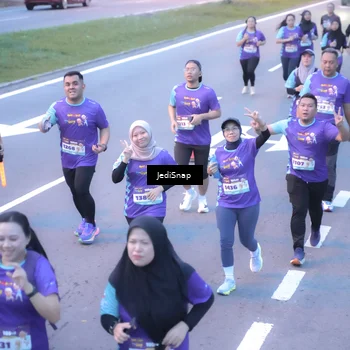 Runner Photo 8245726