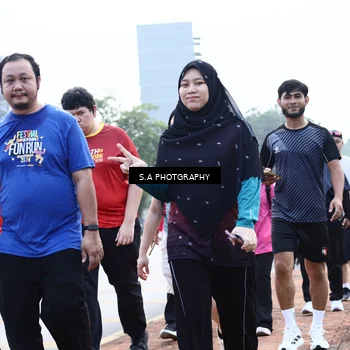 Runner Photo 8245742