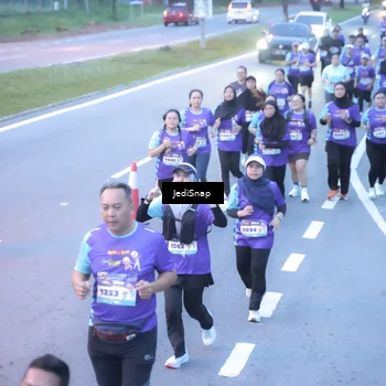Runner Photo 8245790