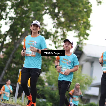 Runner Photo 8245853