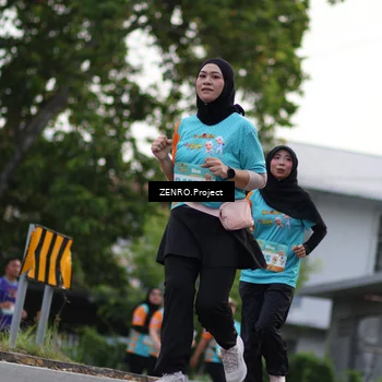 Runner Photo 8245876