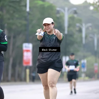 Runner Photo 8245896